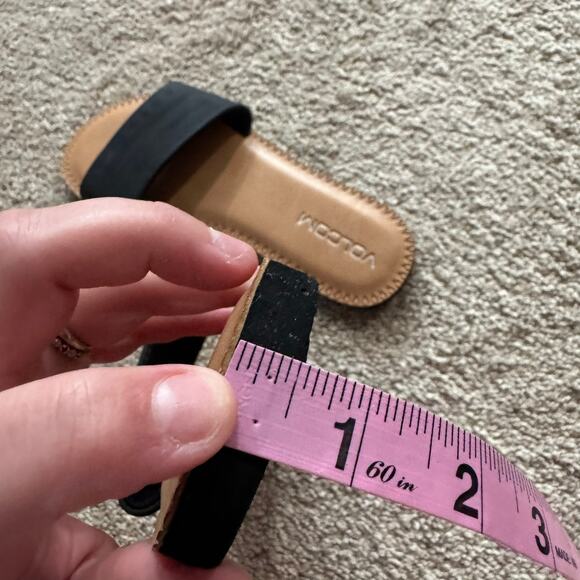 Volcom Women's Simple Slides Open Toe Sandals Size 6 w/ Black Leather Band - Picture 6 of 11